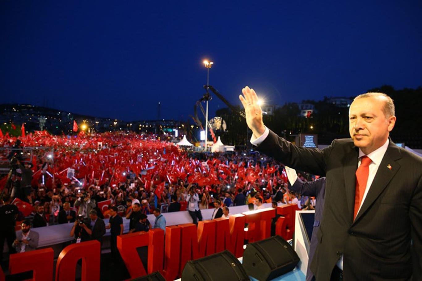 Турция выступает против. Kilicdoroglu Erdogan. Эрдоган клятва на Коране.