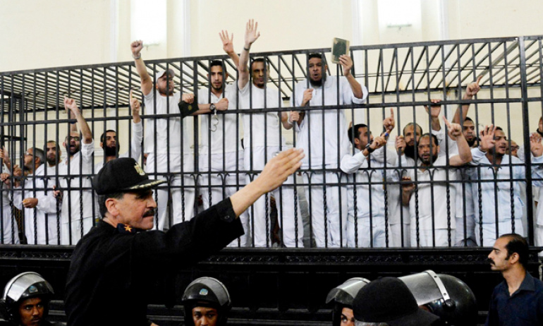 Есть ли смертная казнь в казахстане. Смертная казнь в арабских Эмиратах. Тюрьма в арабских Эмиратах.